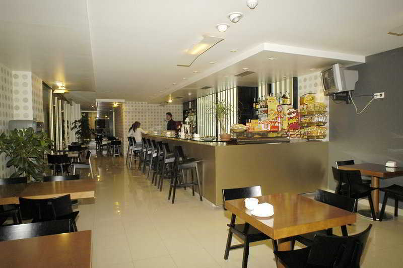 Hotel Ciutat Игуалада Ресторан фото